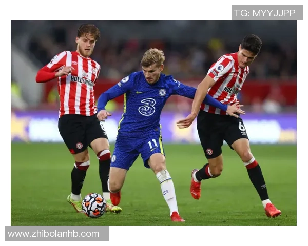 曼联与利物浦激战30轮巅峰对决谁能在英超赛场笑到最后